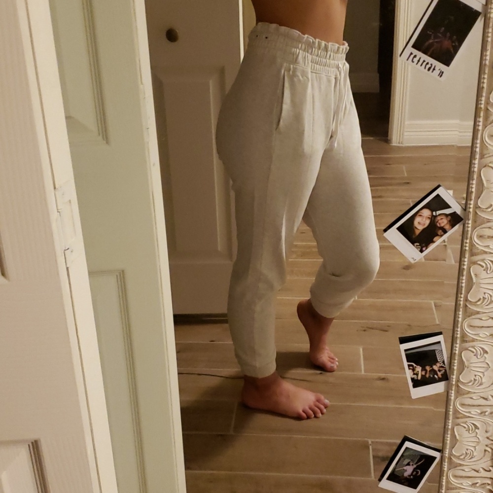 Hollister Sweats